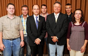 SR-Vereinigung_Neuer Vorstand1 Der neu gewählte Vorstand der SR-Vereinigung von links: Stefan Mannchen, Michael Ziegler, Roman Steinbarth, Andreas Stieler, Walter Klußmann, Nico Nowak, Nancy Ibe-Mannchen