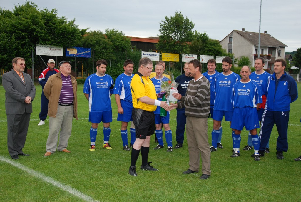 Nach 40 Jahren die Pfeife an den Nagel: Jürgen Hebgen